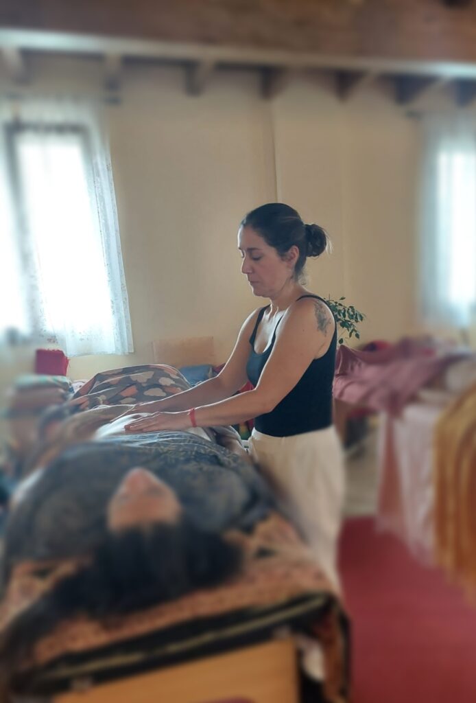 aromatouch-riequilibrio energetico-amati-prato